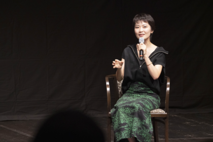 映画 ひかりさす 当日のトークのようす 根矢涼香さん