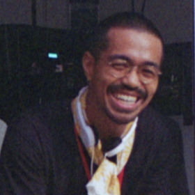 映画監督 空音央